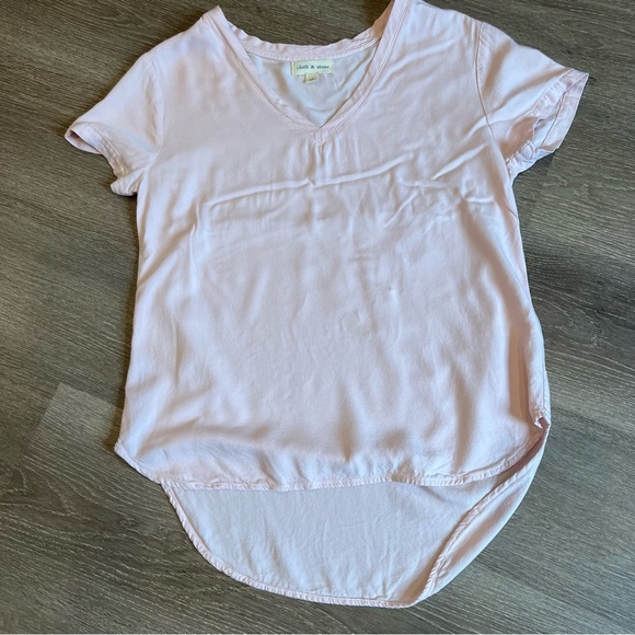 Cloth & Stone Light Pink V-Neck Short Sleeve Shirt Size XS - Picture 1 of 7